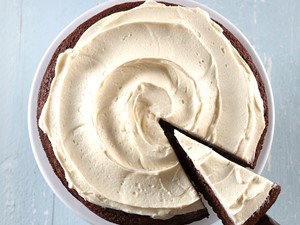 Gluten-Free Ice Cream Snack Cake with Vanilla Ice Cream Frosting