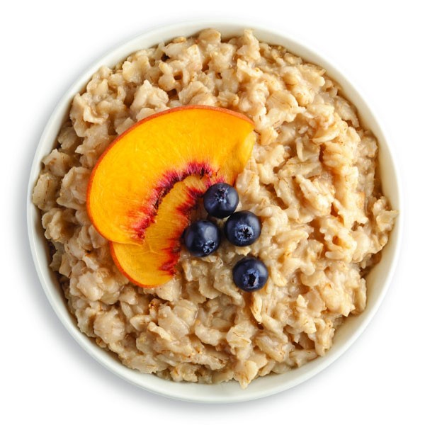 Oatmeal with Sliced Peaches and Blueberries